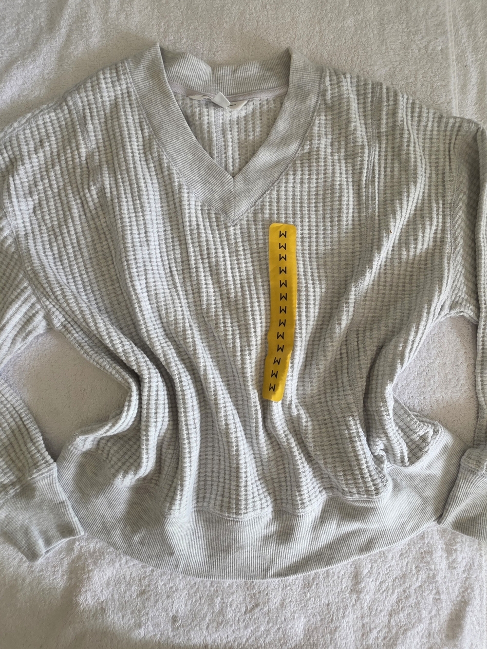 Seven7 Women's Cozy Waffle Knit Long Sleeve Sweatshirt V-Neck Gray Medium New